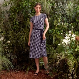 립밤 Lipbbam 바이 쿨이지 노브라 롱 원피스_LDM49DR01