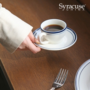 시라쿠스 뉴욕 킹스인 에스프레소잔 퀴진드마망