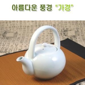 아름다운풍경 백자 손잡이 일체형 도자기 주전자 (600ml)