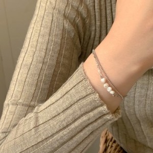 텐바이텐  군번줄 사각체인 두줄 천연 진주 레이어드 써지컬 팔찌