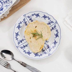 체스키포슬란 프라하블루 원형 접시 19cm O065