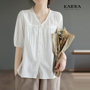 KARRA 레이스브이넥5부블라우스_A3F0142