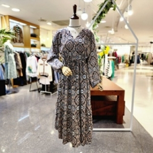 멜로디가든 대백프라자 프린트 쉬폰 원피스 M3F9O06