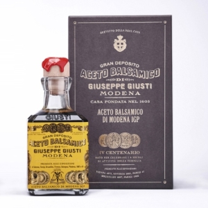 주세페주스티 모데나 발사믹식초 4메달 15년산 (큐빅) 250ml