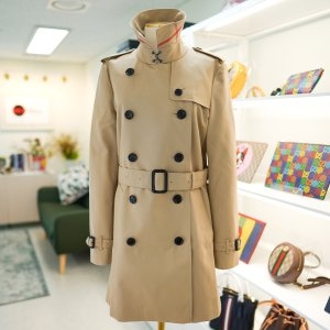 버버리 여자 체크 숏 트렌치 코트 80271961 하본 허니 명품 30대 선물