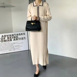 포커스 진주버튼플리츠니트롱원피스 PBVFF3F3OP3581