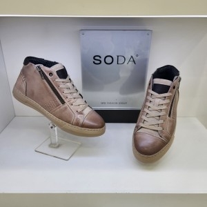 소다 남성 경량 캐쥬얼 처카 지퍼 스니커즈FMC302KO31