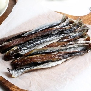 율스키친  포항 구룡포 꽁치 과메기 반손질 20미 40쪽