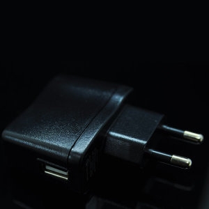 쉬크  가전 mp3 전용충전기/DC5V..800mA/U10플러스