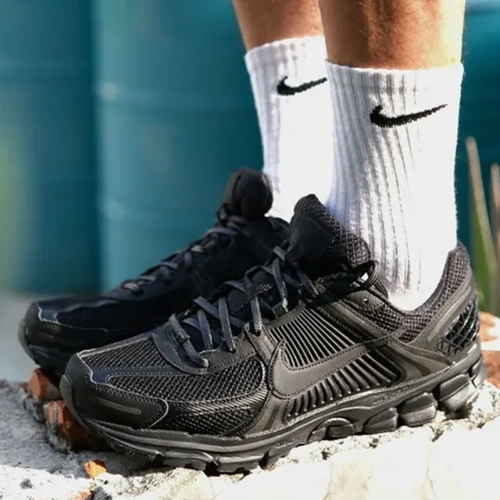 나이키 줌 보메로 5 SP (BV1358-003)