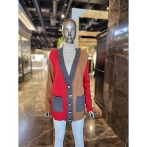 제시뉴욕 알렉시스N JCA5NSKG5210 보석단추 배색가디건
