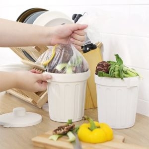 싱글라이프  밀폐형 미니 쓰레기통 음식물 1L