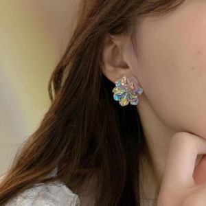 오로라  플라워 투명 귀걸이 S925 S11489759