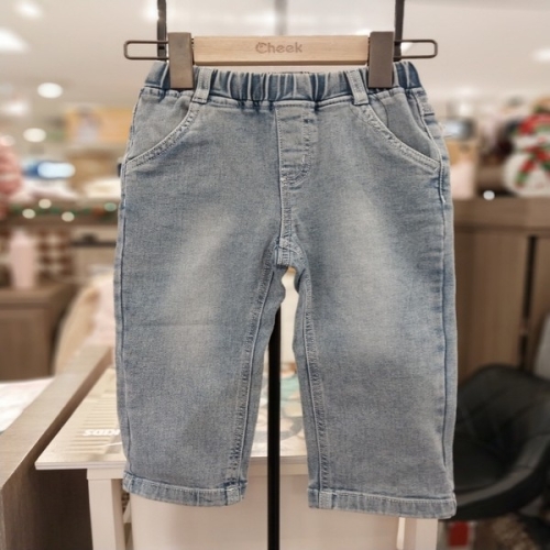 치크 부드러운 촉감에 스판이 완전 짱 기본핏 앵커 데님바지 CKTJ2411B