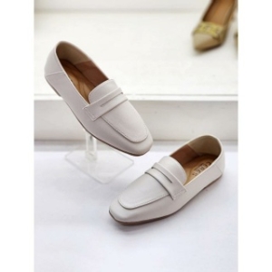 세레스 셀러허브 아울렛 세이브존03 여성 소프트 말랑 초경량 로퍼 단화 1.5cm K3P22Y2CR126 셀러허브