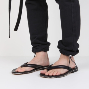 루이스리만 클로딩캡슐 레더 스터드 플립플랍 블랙 LL0404