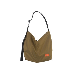 포쉬프로젝트 F137 캥거루백 탄