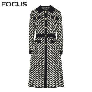 포커스 진주버튼패턴니트원피스_VFI3W1OP3071