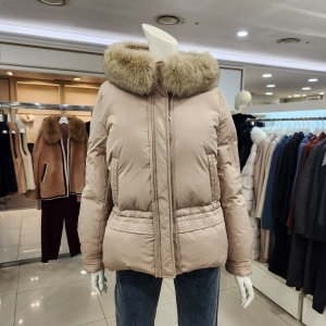 베스띠벨리 플랩퍼후드덕다운점퍼BHHJY2687BE