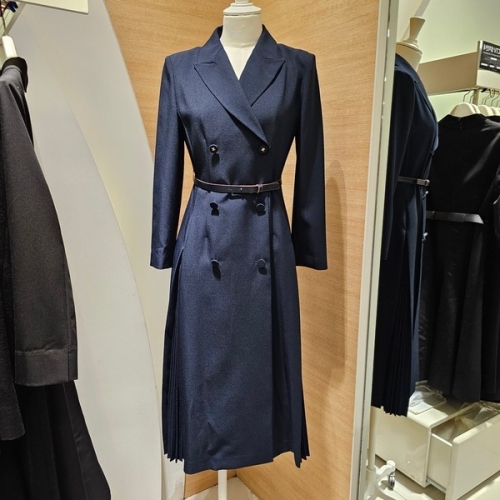 더아이잗(TheIzzat) 더아이잗뉴욕 더아이잗가을최신상 양사이더플리츠 원피스