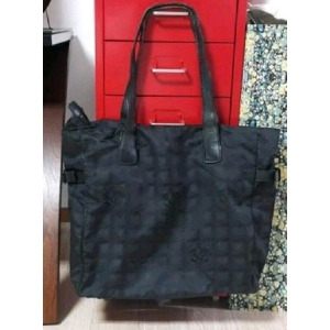 샤넬 명품중의 명품 페이던트 트레블 빅숄더 에코백 쇼퍼백 캔버스백 만을 판매합니다