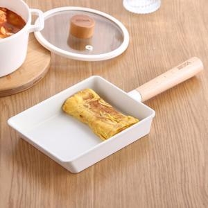 베카  블랑우드 사각계란말이팬