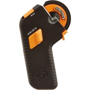 다이와  일본직송 낚시바늘 결속기 낚시줄 자동 매듭 기계 888523 전문 쇼핑몰입니다