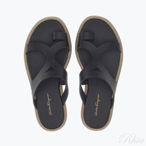 페라가모 살바토레 01E051 759951 D 체인 디테일 끈 샌들