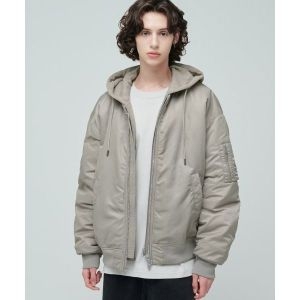 무신사스탠다드 남성 오버사이즈 디태처블 후드 MA 1 보머 재킷_MMAUJ703