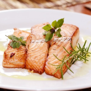 비비수산  연어가마살 꼬리살 구이용 1kg