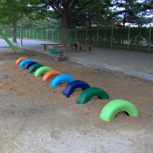 우리  튀어넘기틀 WR1162 구성 10개 1조 타이어 어린이놀이기구 야외기구 놀이터