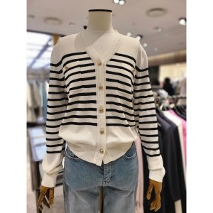 더아이잗컬렉션 브이넥 투포켓 가디건 CP4E1CD151