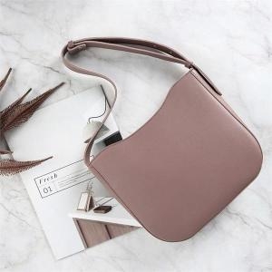 셀러허브 라일리 Rly 데일리 여성 깔끔한 아웃핏 트렌디백 S9512517