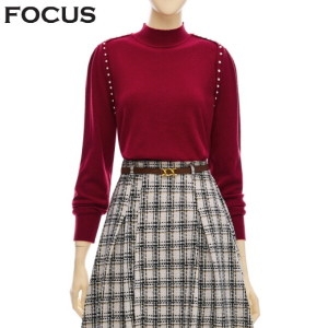 포커스 여성  진주 라인 미들넥 니트_VFI3F3KT2201