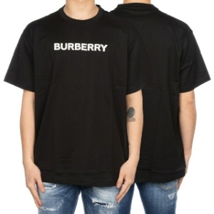 버버리 로고 프린팅 오버 반팔 티셔츠 8055307 8055307N 트렌디 감성의 스마트한 쇼핑공간