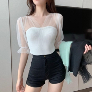 오노마 ONM 러블리 신축성 좋은 시스루 퍼프 니트 반팔 여친룩 10683434A