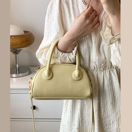 크로스 여성 미니 토트백 백 미니백 손가방 핸드백 데일리 여자 가방 M824071