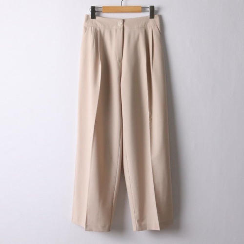 아이우먼 캐럿투핀턱와이드팬츠 LTI638M405 빅사이즈