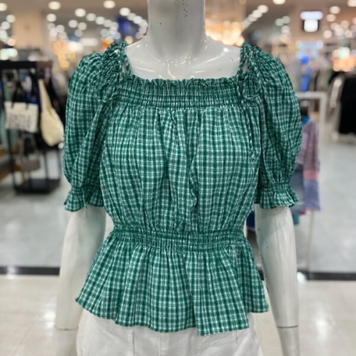 숲 여성 스퀘어넥 오프숄더 체크 블라우스 OA6SST2