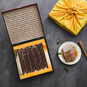 자연맛남 국내산 토종방식 꿀 벌집꿀 2kg (고가구포장)