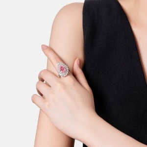 튜더  로즈 7.67캐럿 다이아몬드 로열 페어 반지 LRD23057D