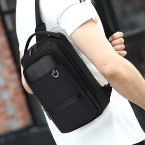 하이 회사용 퀄리티 슬링백 USB보트 방수 메신저백 WC8CAED