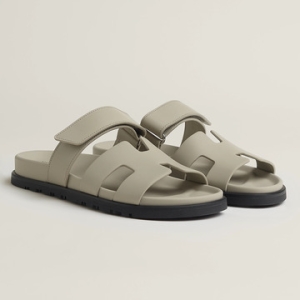 에르메스 24년 신상 여성 시프레 샌들 레더 그레이 새상품 H222299ZNL