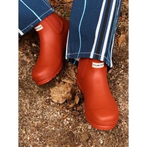 헌터 WOMEN 오리지날 첼시 레인부츠 밀리터리레드 WFS2078RMAMLR