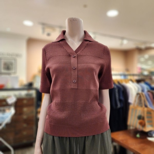 BCBG 올앤선드리 립 블록 카라 P/O 니트_ A4F7K301 55 NAVY