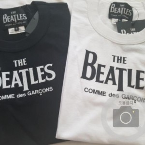 꼼데가르송 반팔티 남녀공용 비틀즈 화이트 VZ-T001-051-2