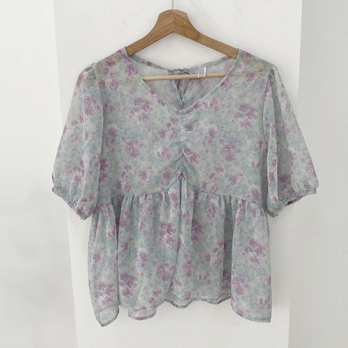 아이우먼 살랑브이셔링블라우스 YPS386M407 빅사이즈