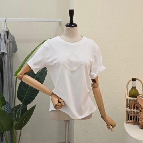 포커스 스팽글 스마일 라운드넥 티셔츠 FM4E7TS02491