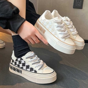 오노마 셀러허브 ONM 여자 친구 선물 여행 통굽 체크 스니커즈 운동화 코디 16459215