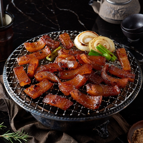 신우식품  참맛나 불향 가득한 매콤 돼지 껍데기 250g